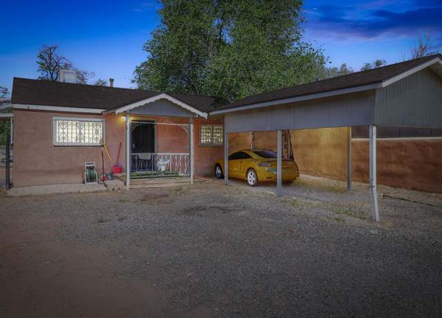 Property at 2201 7th Street Nw St NW, Albuquerque, NM 87102, 2 beds, 1 bath
