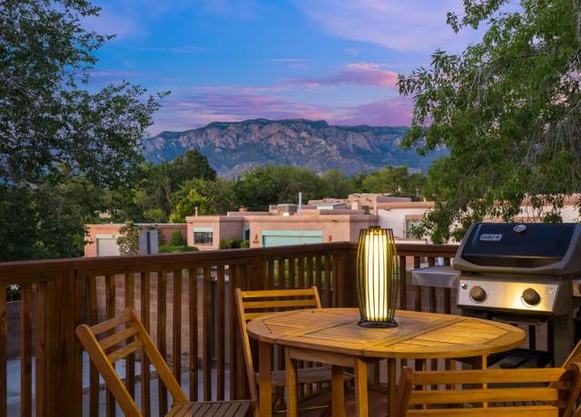 Property at 10009 Fostoria Rd NE, Albuquerque, NM 87111, 4 beds, 2.5 baths