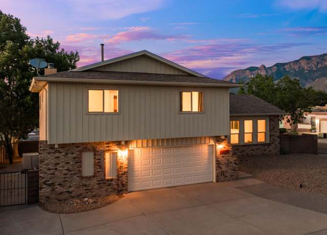 Property at 10009 Fostoria Rd NE, Albuquerque, NM 87111, 4 beds, 2.5 baths