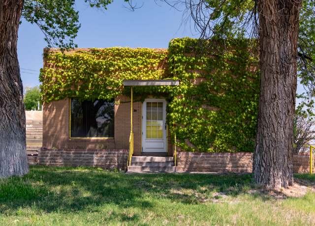 Property at 204 Carlisle Blvd NE, Albuquerque, NM 87106, 2 beds, 1 bath