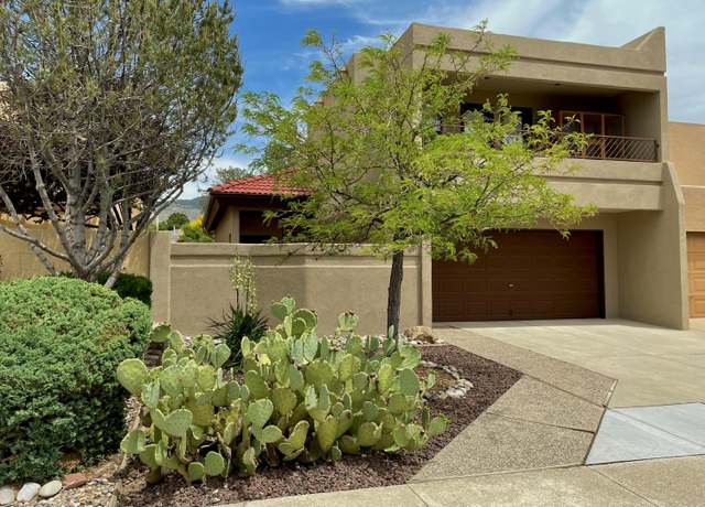 Property at 11210 Paseo Del Oso, Albuquerque, NM 87111, 3 beds, 2.5 baths
