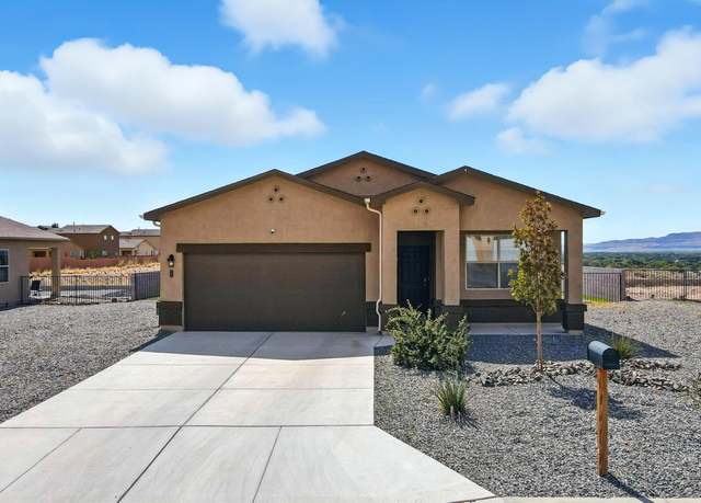 Property at 17 Wilson Rd, Los Lunas, NM 87031, 3 beds, 2 baths