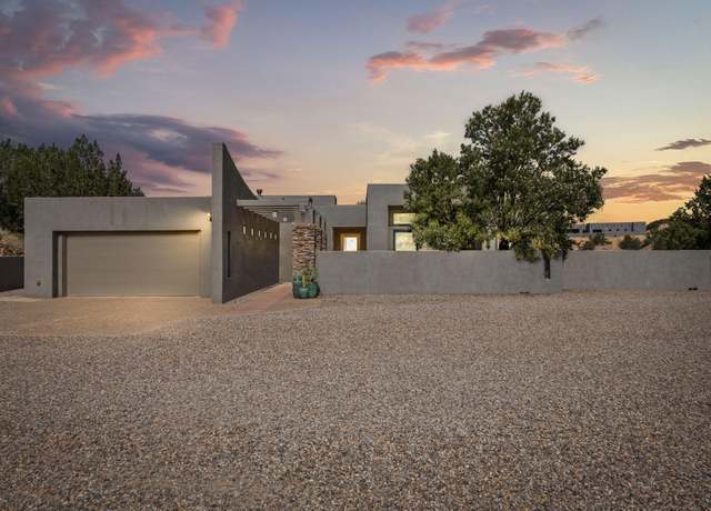 Property at 115 Vista Montana Loop, Placitas, NM 87043, 3 beds, 2.5 baths