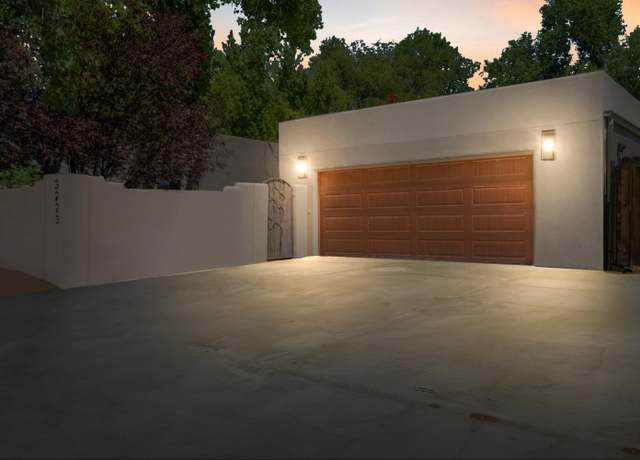 Property at 3223 La Mancha Dr NW, Albuquerque, NM 87104, 4 beds, 2.5 baths