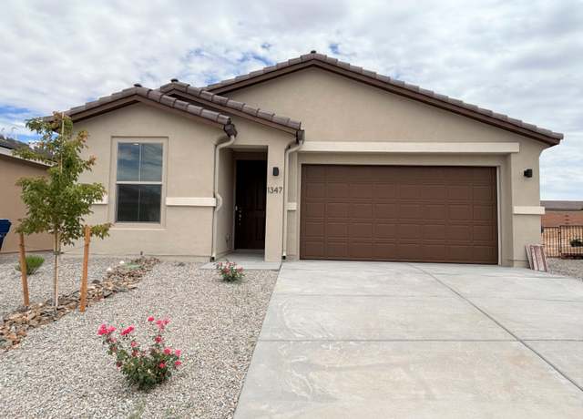Property at 1347 Vallecito Ct NW, Los Lunas, NM 87031, 3 beds, 2 baths