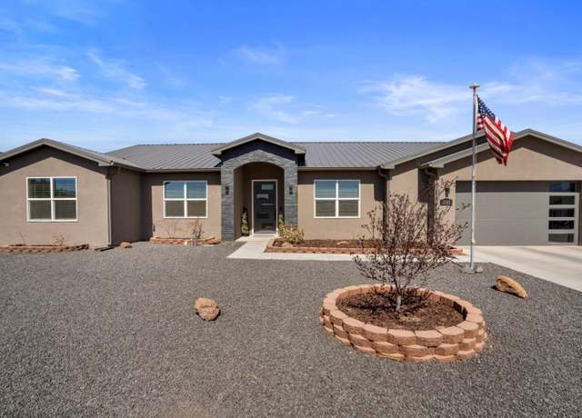 Property at 2525 Garden Rd NE, Rio Rancho, NM 87124, 4 beds, 2.5 baths