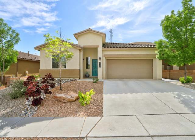 Property at 6952 Napoleon Rd NE, Rio Rancho, NM 87144, 3 beds, 2 baths