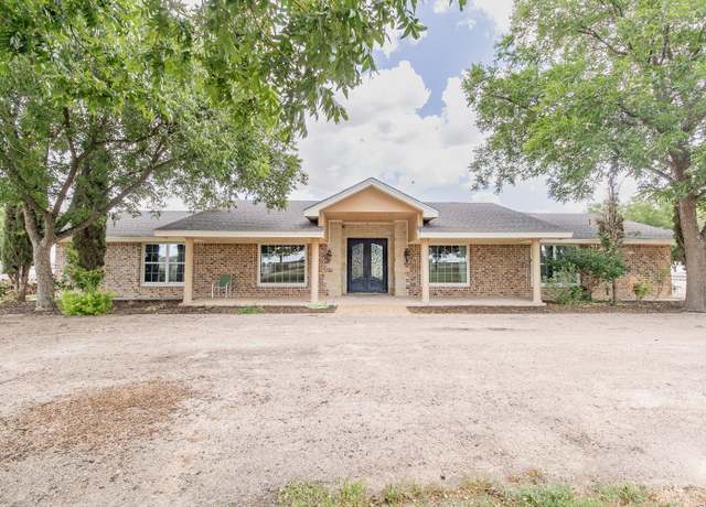 Property at 9300 N Knowles Rd, Hobbs, NM 88240, 4 beds, 4 baths