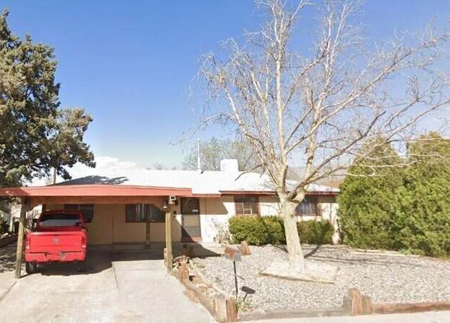 Property at 4617 Hilton Ave NE, Albuquerque, NM 87110, 3 beds, 2 baths