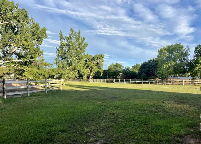 Property at 715 El Alhambra Cir NW, Los Ranchos, NM 87107