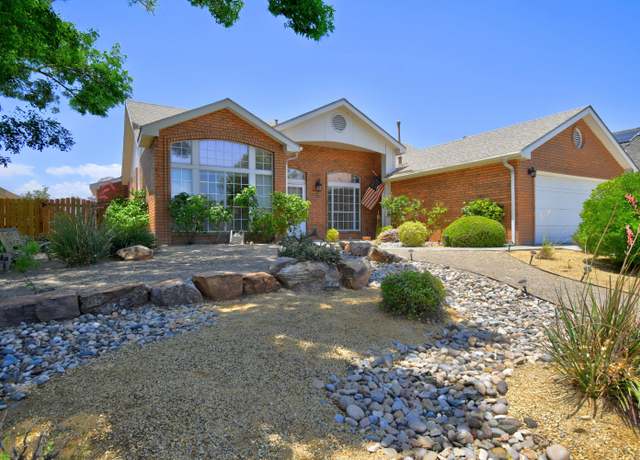 Property at 4704 B Cutting Ave NW, Albuquerque, NM 87114, 3 beds, 2 baths