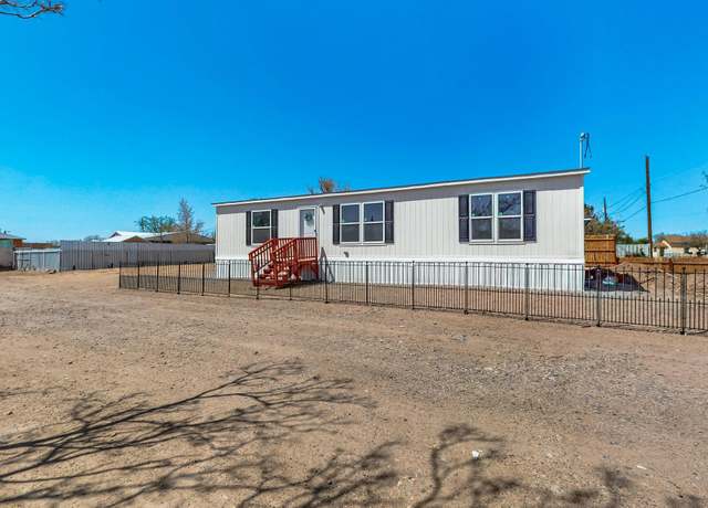 Property at 1019 W Chavez Ave, Belen, NM 87002, 3 beds, 2 baths