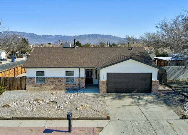 Property at 3912 72nd St NW, Albuquerque, NM 87120, 3 beds, 2 baths