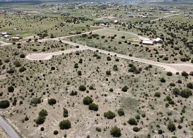 Property at 2 Taluca Ct, Edgewood, NM 87015