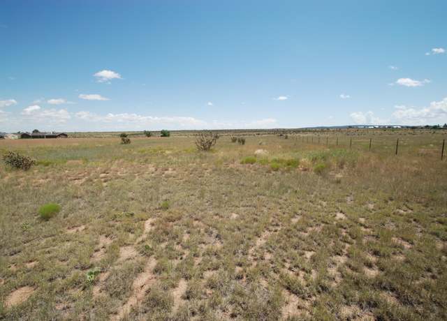 Property at 27 E Hill Ranch Rd, Edgewood, NM 87015