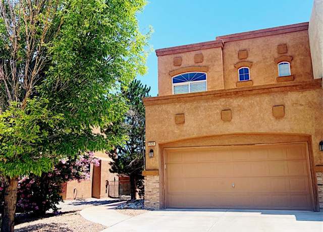 Property at 1721 Cortina Loop SE, Rio Rancho, NM 87124, 2 beds, 2.5 baths