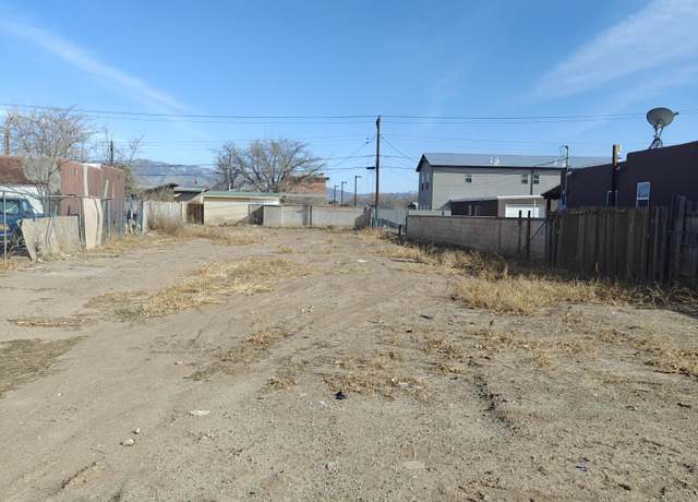 Property at 4516 Grande Dr NW, Albuquerque, NM 87107