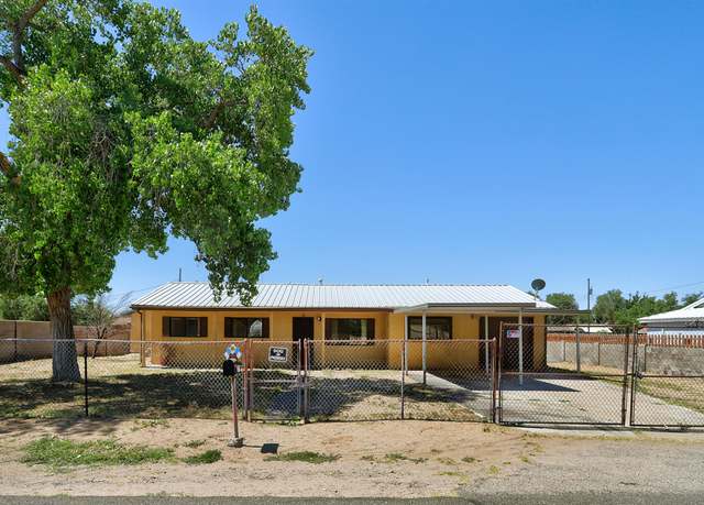 Property at 2718 Morton Ln SW, Albuquerque, NM 87105, 4 beds, 1.5 baths