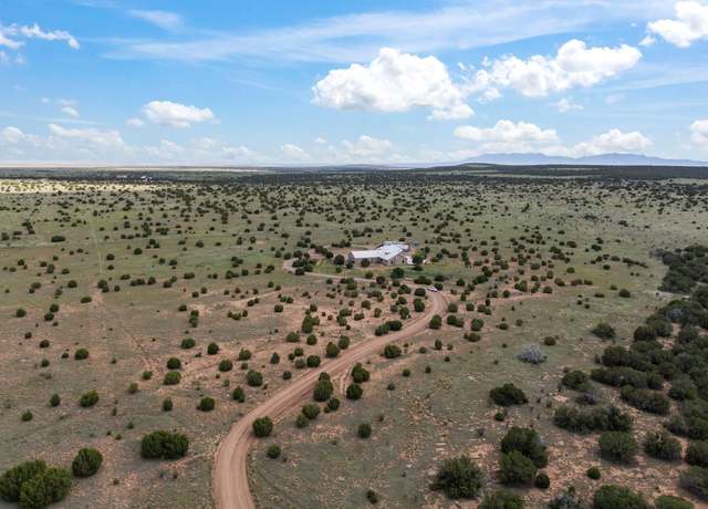Property at 168 Lesperance Rd, Estancia, NM 87016, 5 beds, 3.5 baths