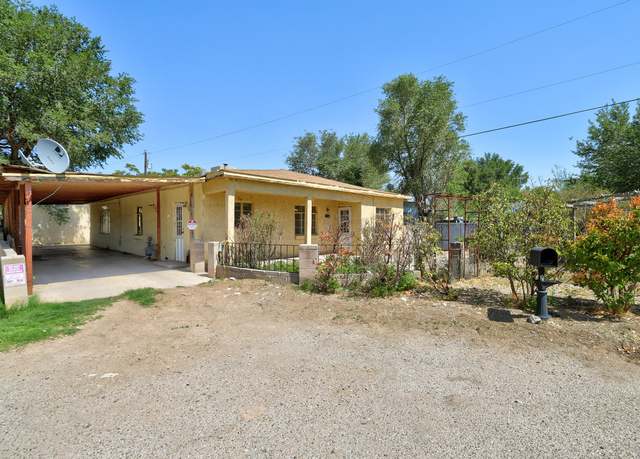 Property at 1101 Pear Dr SW, Albuquerque, NM 87105, 3 beds, 2 baths
