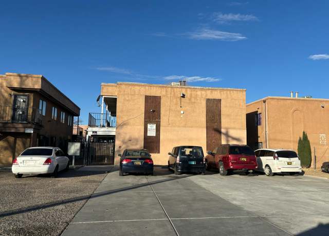 Property at 143 Tennessee St SE, Albuquerque, NM 87108, 2 beds, 1 bath
