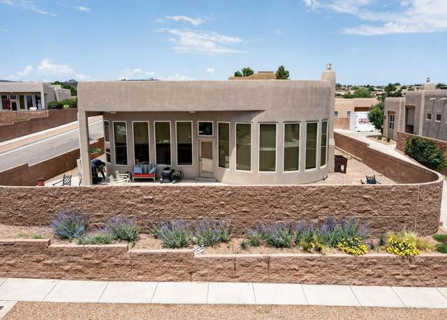 Property at 4701 Mi Cordelia Dr NW, Albuquerque, NM 87120, 3 beds, 2.5 baths