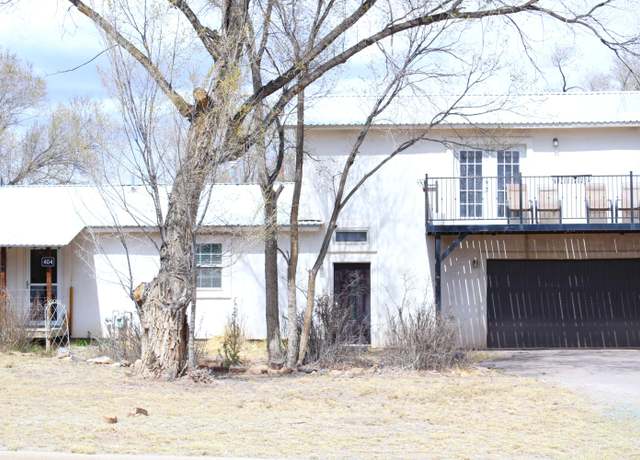 Property at 404 & 408 W 3rd St, Capitan, NM 88316, 5 beds, 3 baths