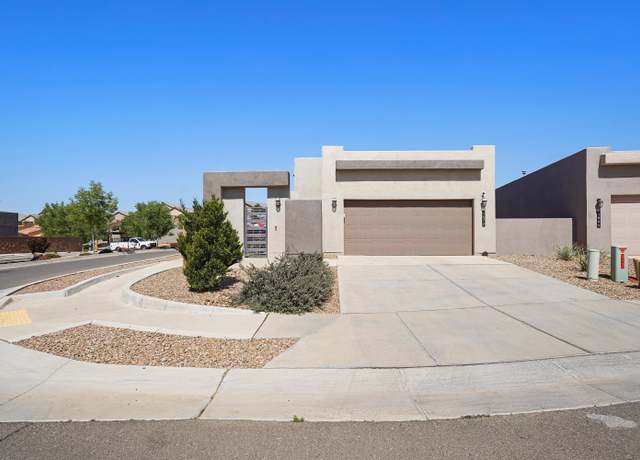 Property at 1672 Tierra Verde Loop, Los Lunas, NM 87031, 3 beds, 2 baths