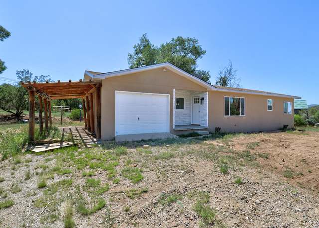 Property at 210 Rincon Loop Rd, Tijeras, NM 87059, 2 beds, 1 bath