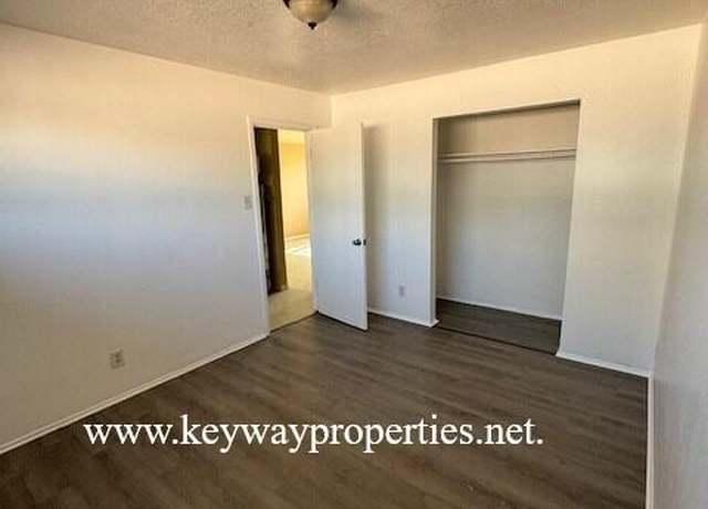 Property at 424 Georgia St SE, Albuquerque, NM 87108, 2 beds, 1 bath