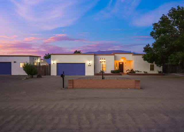 Property at 1104 10th St SE, Rio Rancho, NM 87124, 5 beds, 2.5 baths