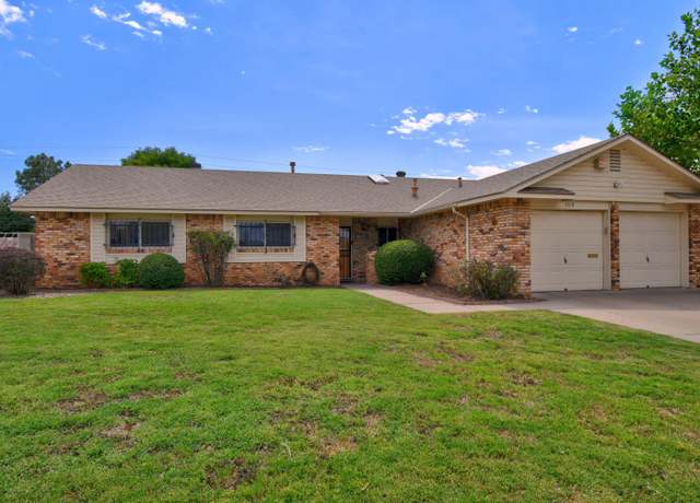 Property at 7018 Seminole Rd NE, Albuquerque, NM 87110, 3 beds, 2 baths