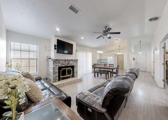Property at 1128 Pandora Dr SW, Los Lunas, NM 87031, 3 beds, 2 baths