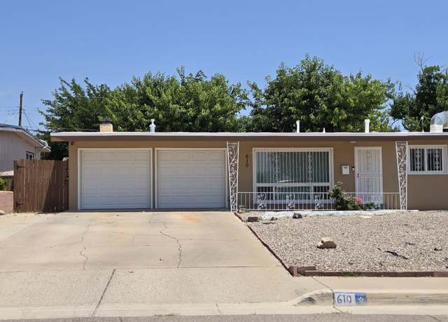 Property at 610 Espanola St NE, Albuquerque, NM 87108, 3 beds, 2 baths