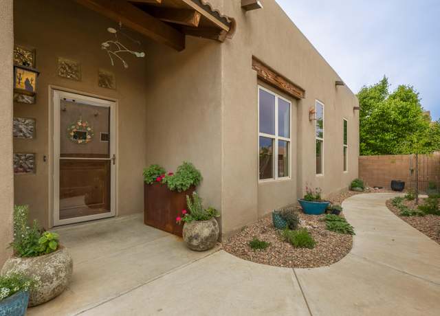 Property at 4701 Mi Cordelia Dr NW, Albuquerque, NM 87120, 3 beds, 2.5 baths