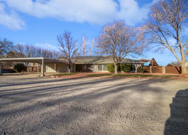 Property at 437 El Llano Ln NW, Los Ranchos, NM 87107, 4 beds, 2.5 baths