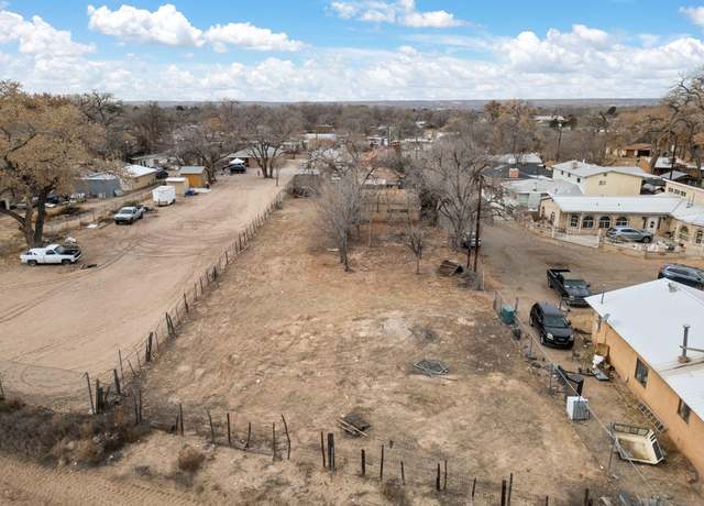 Property at 806 Whiting Rd SW, Albuquerque, NM 87105