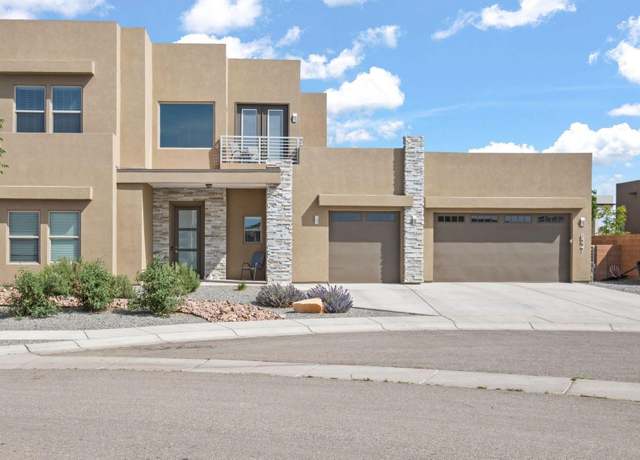 Property at 6527 Trestle Glen Rd NW, Albuquerque, NM 87120, 5 beds, 4.5 baths