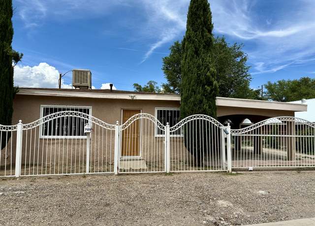 Property at 1427 Vito Romero Rd SW, Albuquerque, NM 87105, 3 beds, 2 baths