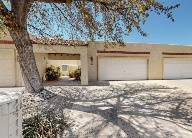 Property at 622 Eastlake Dr SE, Rio Rancho, NM 87124, 2 beds, 2 baths