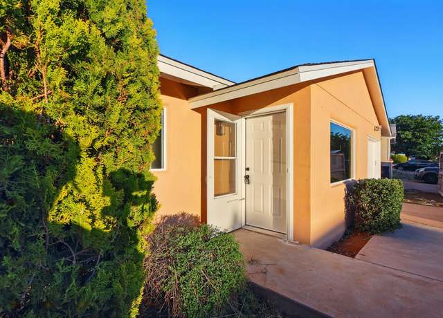Property at 436 Conchas St NE, Albuquerque, NM 87123, 3 beds, 1 bath