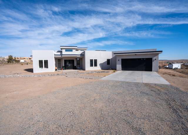 Property at 1911 Inca Rd NE, Rio Rancho, NM 87124, 4 beds, 3 baths