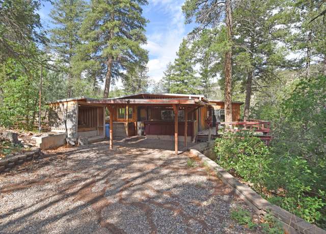 Property at 808 San Diego Loop, Jemez Springs, NM 87025, 3 beds, 2.5 baths