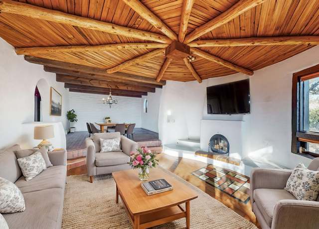 Property at 10601 Cielo Vista Del Norte, Corrales, NM 87048, 5 beds, 4 baths