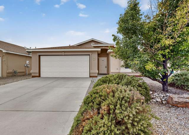 Property at 107 Oakwood Ct SW, Rio Rancho, NM 87124, 3 beds, 2 baths