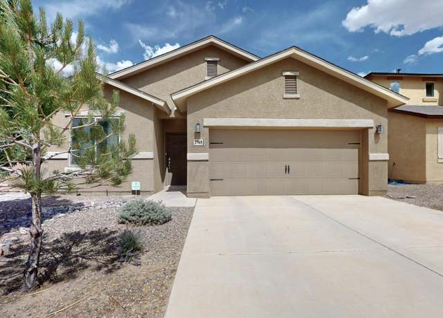 Property at 1748 Chisholm Trl NE, Rio Rancho, NM 87144, 3 beds, 2 baths
