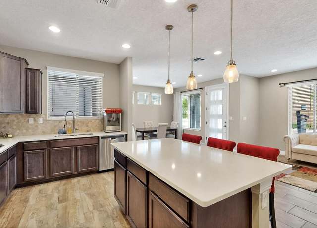 Property at 6306 Vista Del Bosque Dr NW, Albuquerque, NM 87120, 3 beds, 2.5 baths