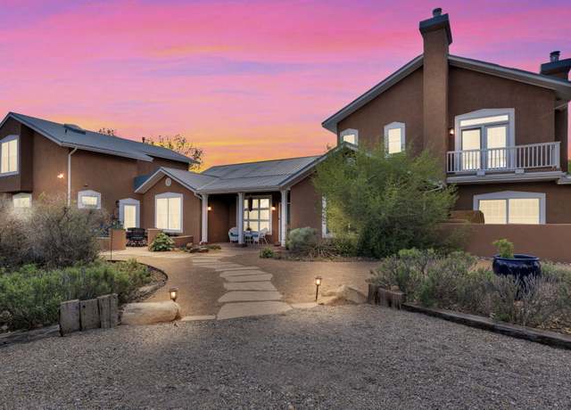 Property at 535 Cacahuate SW, Albuquerque, NM 87105, 4 beds, 3 baths