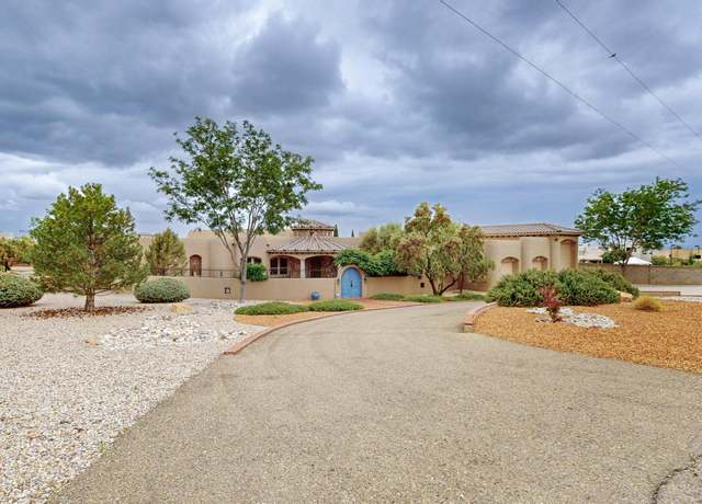 Property at 9328 Wilshire Ave NE, Albuquerque, NM 87122, 4 beds, 4.5 baths