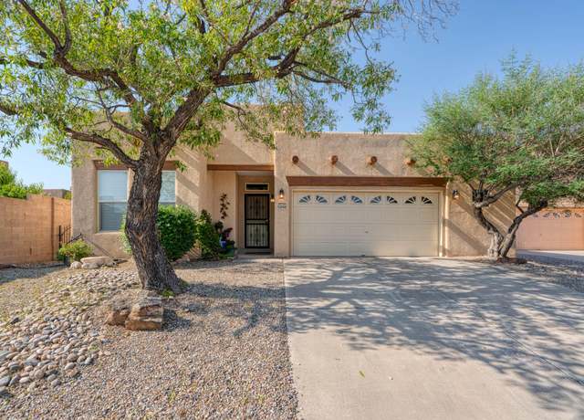 Property at 5200 Pebble Rd NW, Albuquerque, NM 87114, 3 beds, 2 baths